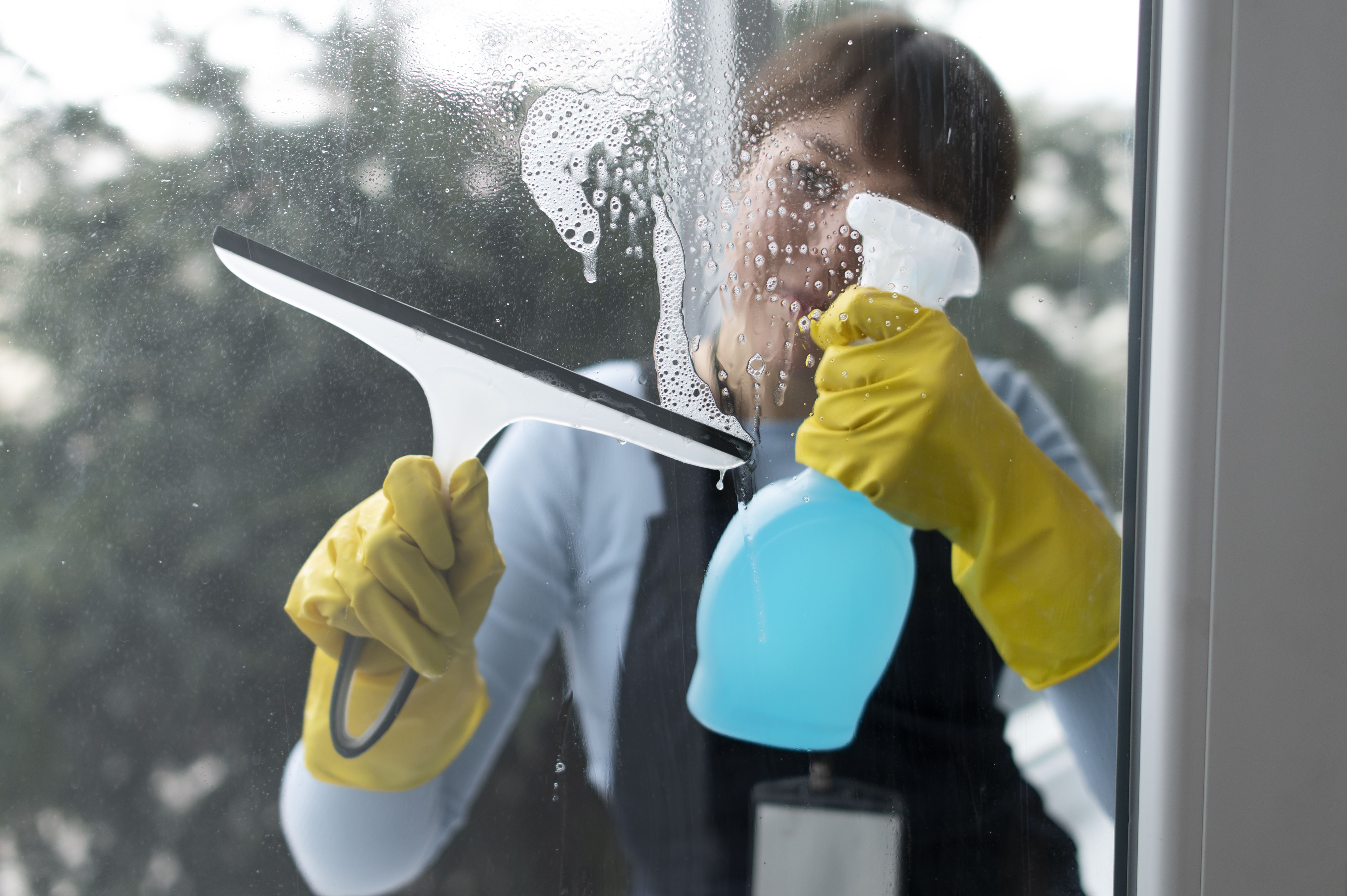 Pourquoi il y a toujours des traces sur les vitres ?